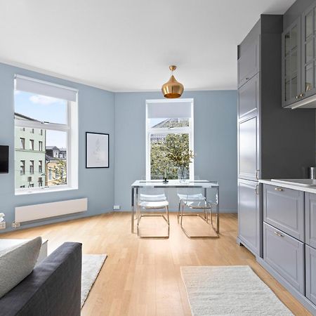 Modern And Bright Apartment In Central Oslo Eksteriør bilde